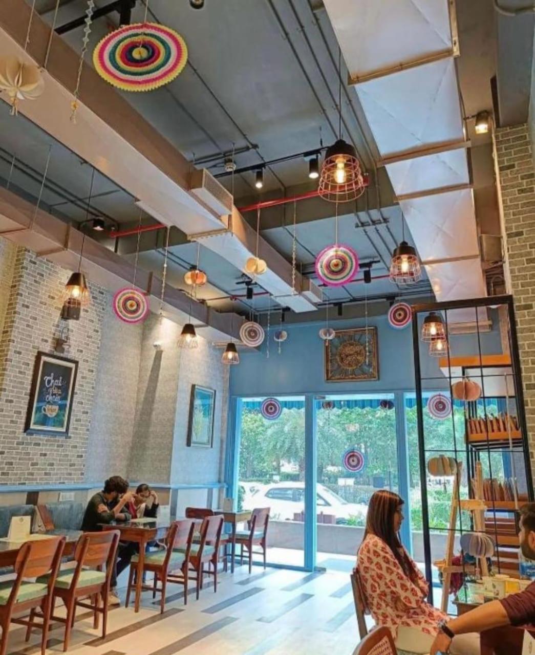 Dolphin Inn & Suites Manhattan Lucknow Bagian luar foto